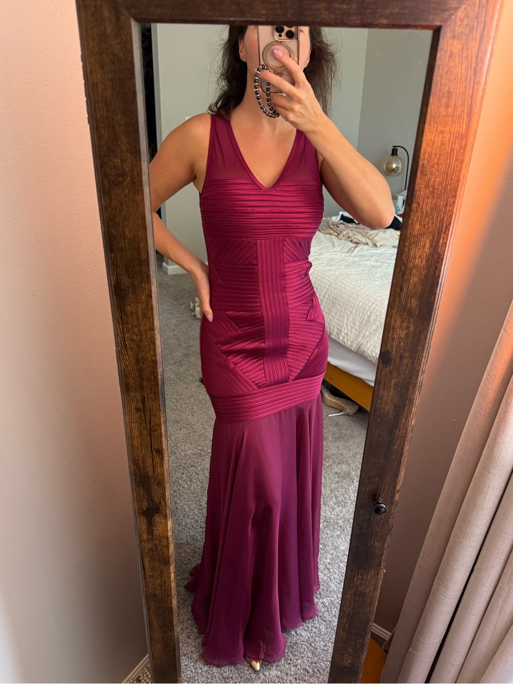 Halston Heritage Plum V-Neck Textured Mermaid Gown